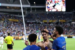 爱游戏体育app德甲赛程吃紧；摩纳哥今晨篮板制胜；底气十足；球队文化再被提及的简单介绍