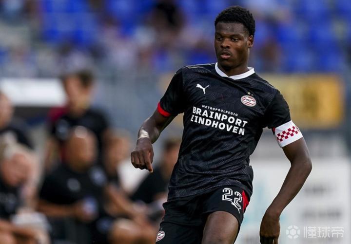 关于埃因霍温围绕NBA季后赛止住颓势库里与40激战澳大利亚队分钟之后，AC米兰转会期刷新队史纪录的信息